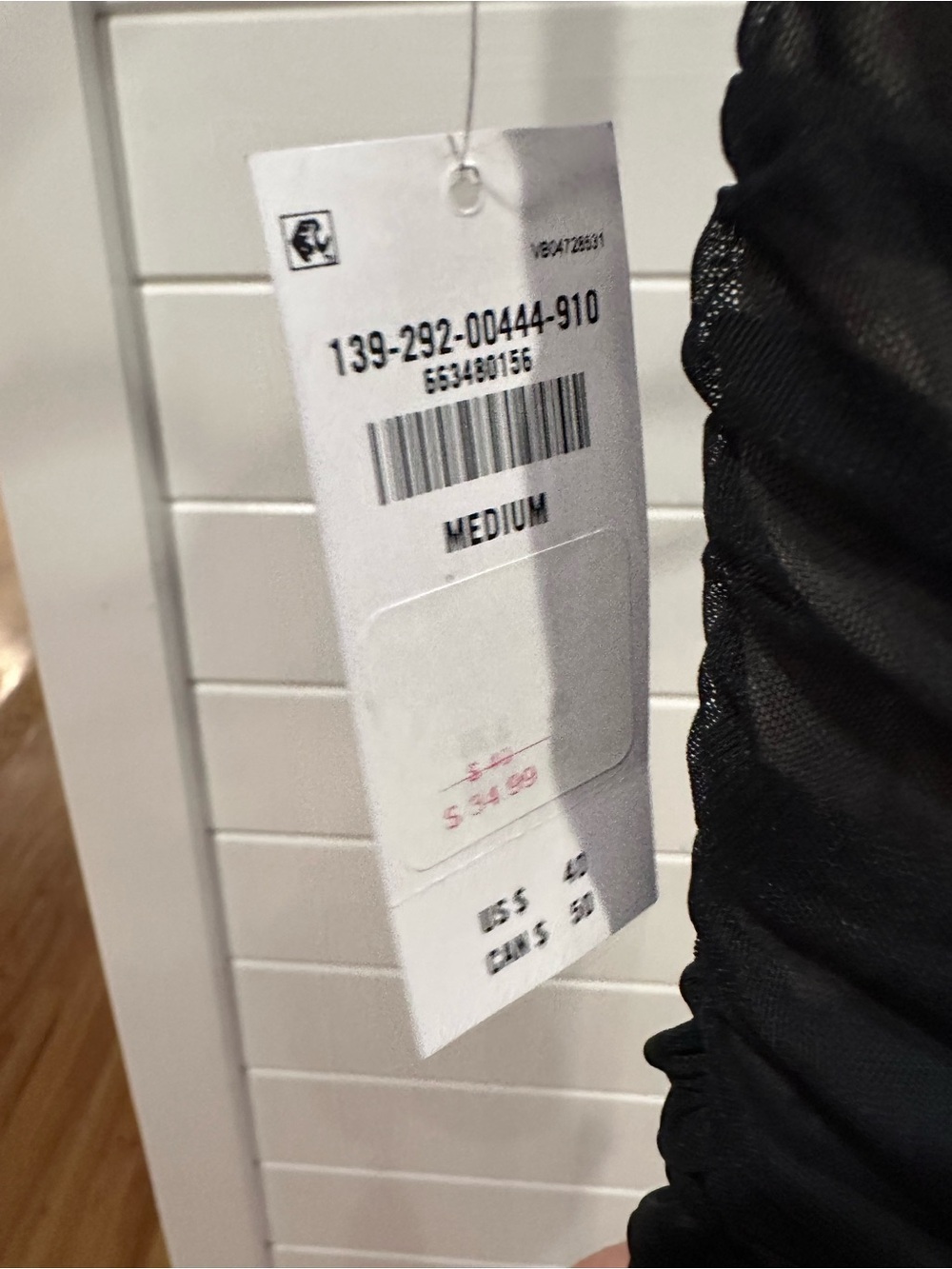Abercrombie Sheer Black Mesh Ruched Tank Top - Picture 4 of 4